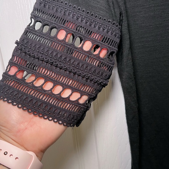 SEE BY CHLOE Women's Black Thin Knit Eyelet Trimmed Short Sleeve Size XL - Picture 4 of 12